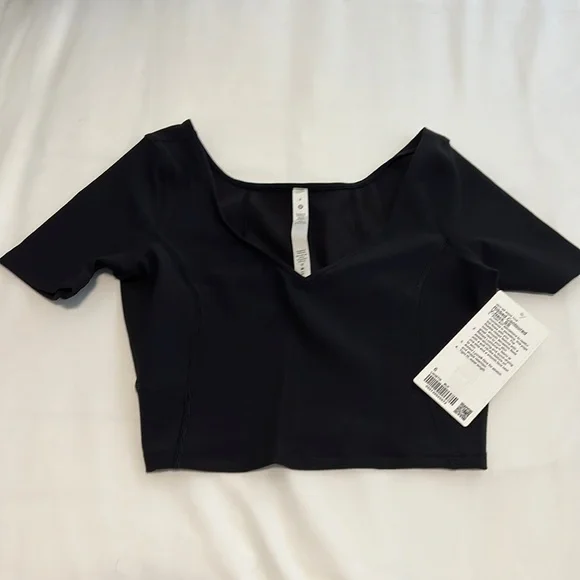NWT Lululemon Ribbed Contoured V-Neck Yoga Short Sleeve Shirt - Picture 1 of 4
